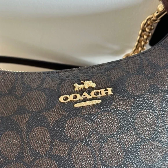 coach Teri Shoulder Bag In Signature Canvas - Picture 4 of 7